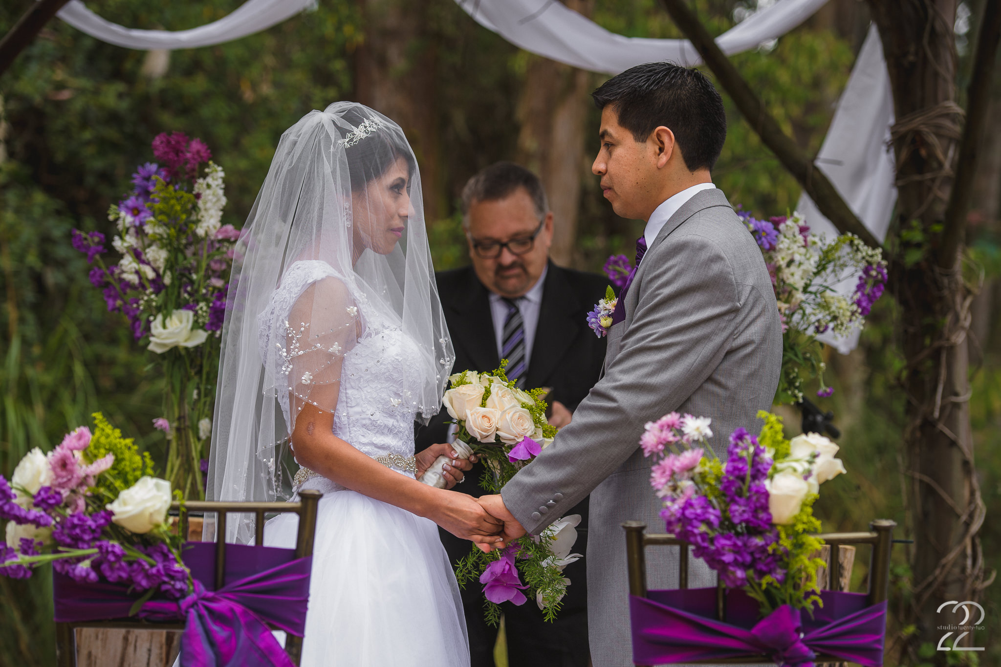 Ecuador Weddings - Cuenca Wedding Photographers